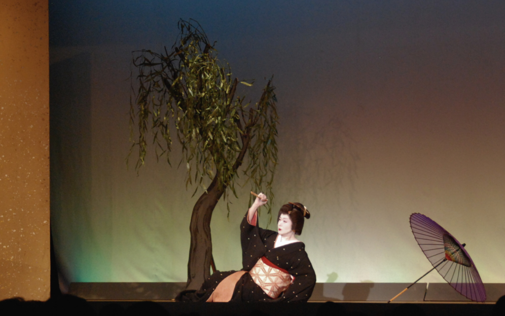 gejša divadlo představení