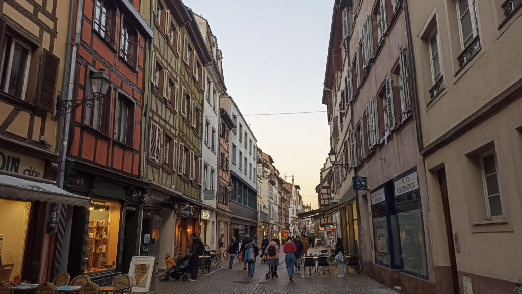 ulice grand rue, centrum štrasburku