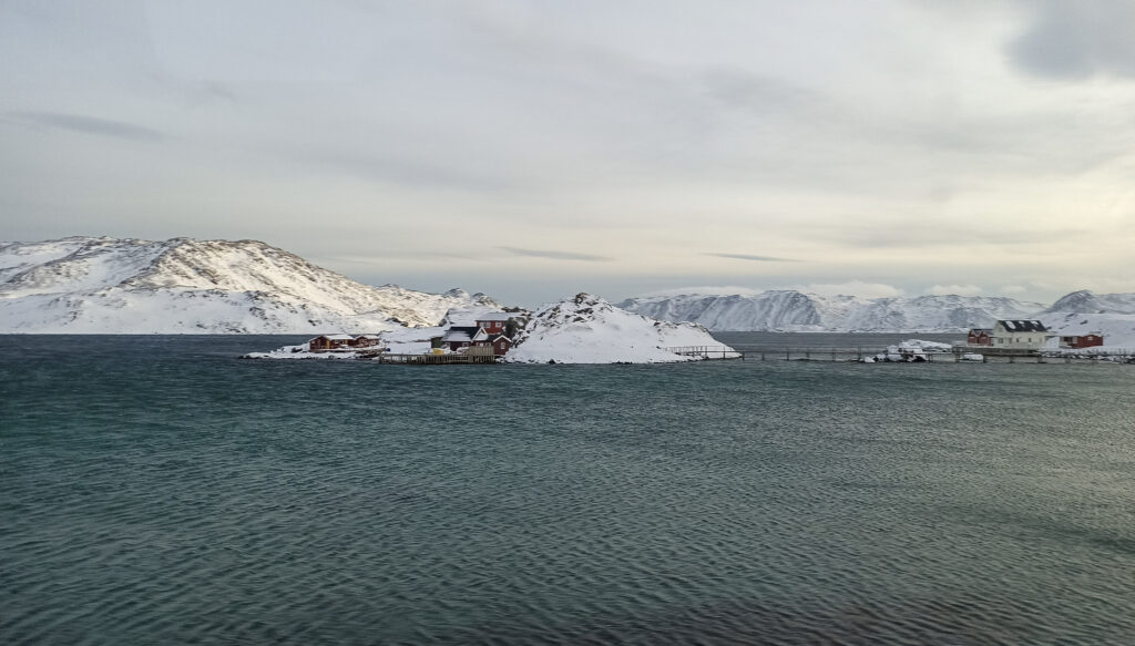 arktická příroda v zimě za polárním kruhem, Norsko