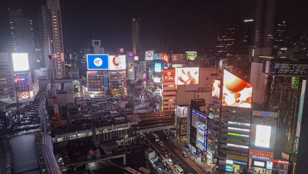 Šibuja v noci, Tokio